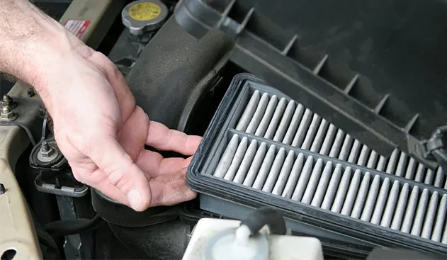 Con qué frecuencia cambiar el filtro de aire del coche